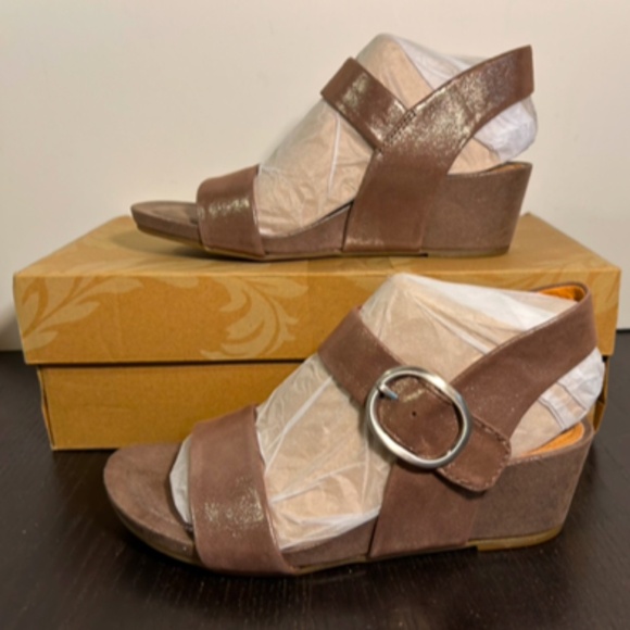 Sofft Vaya Leather Dress Sandals/Shoes Metallic Taupe Size 6.5 - Picture 7 of 16